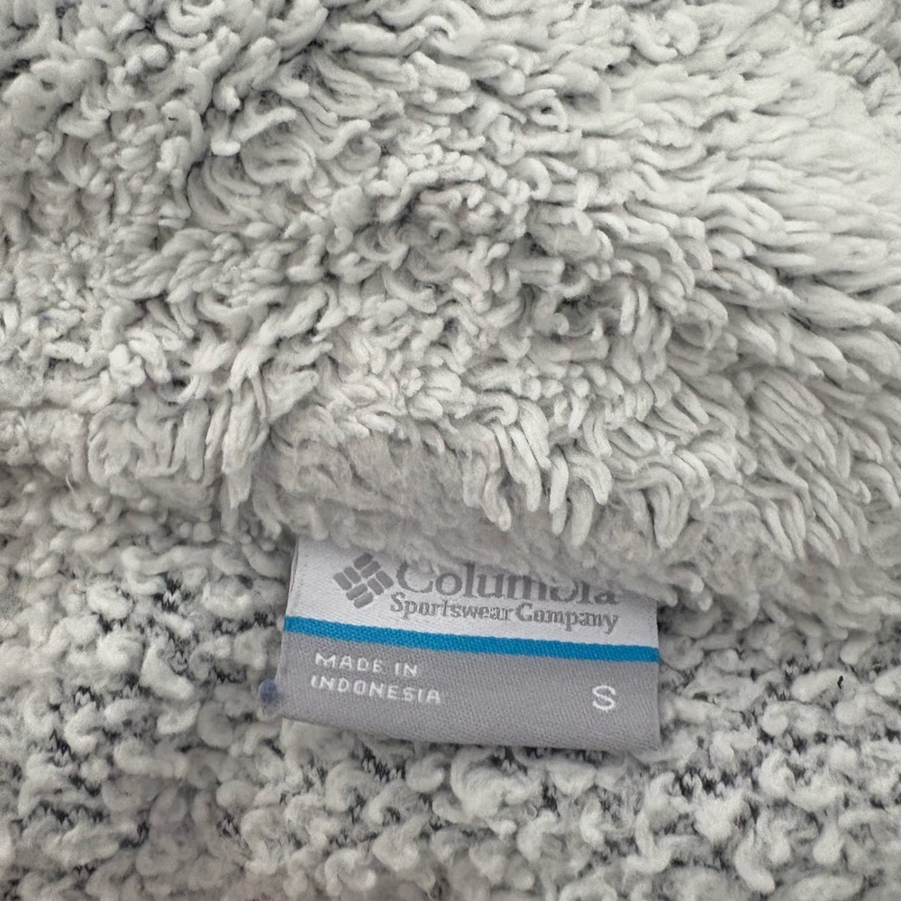 Cozy White Sherpa Jacket - Picture 2 of 5